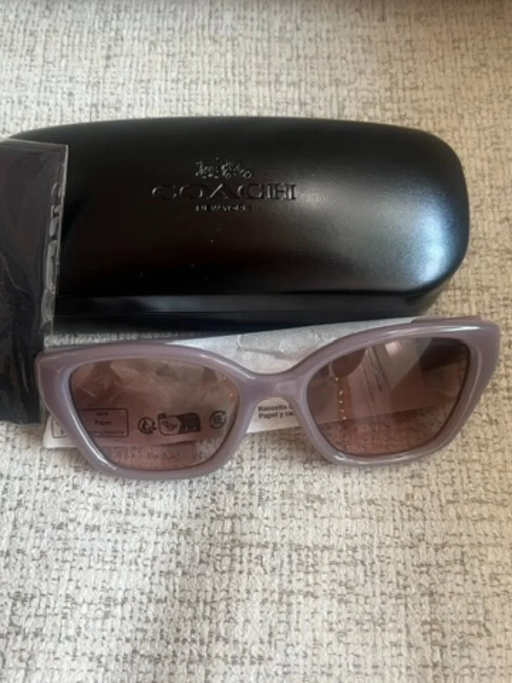 BRAND NEW COACH SUNGLASSES CBY91